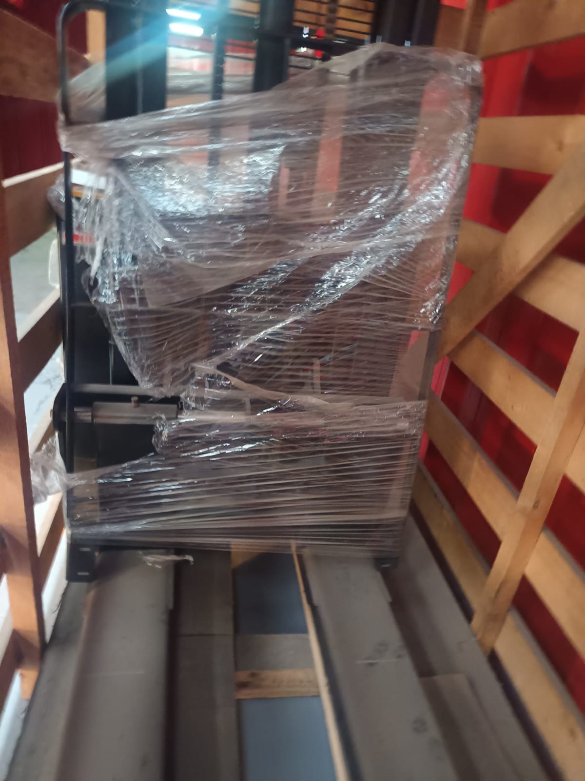 APILADOR ELÉCTRICO RHE1535SE RHEE Apilador Eléctrico RHEE 1500 Kg 3,5 metros Base Angosta - Imagen 4